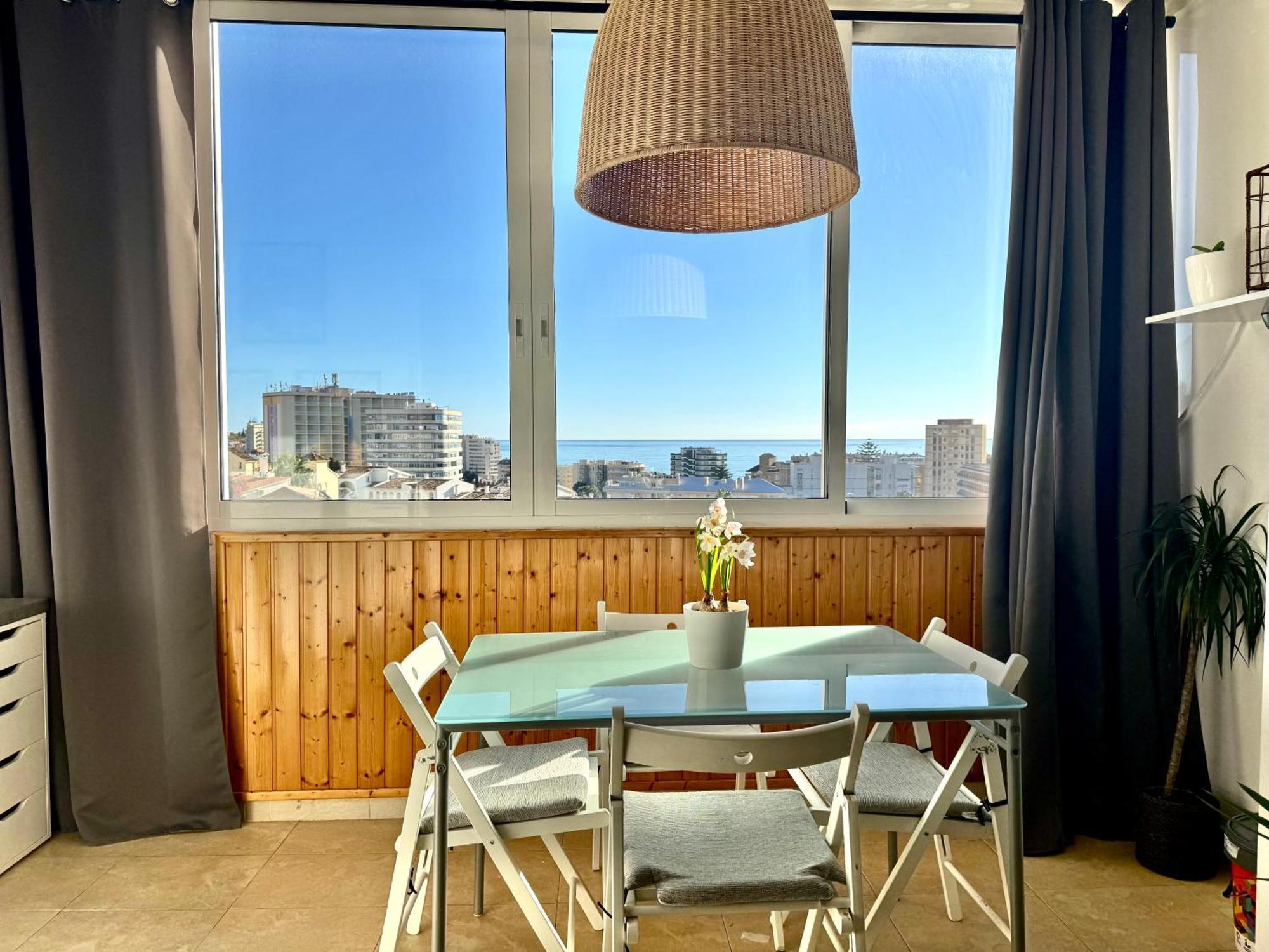 Cozy Fuengirola Apartment With Sea View & Pool المظهر الخارجي الصورة